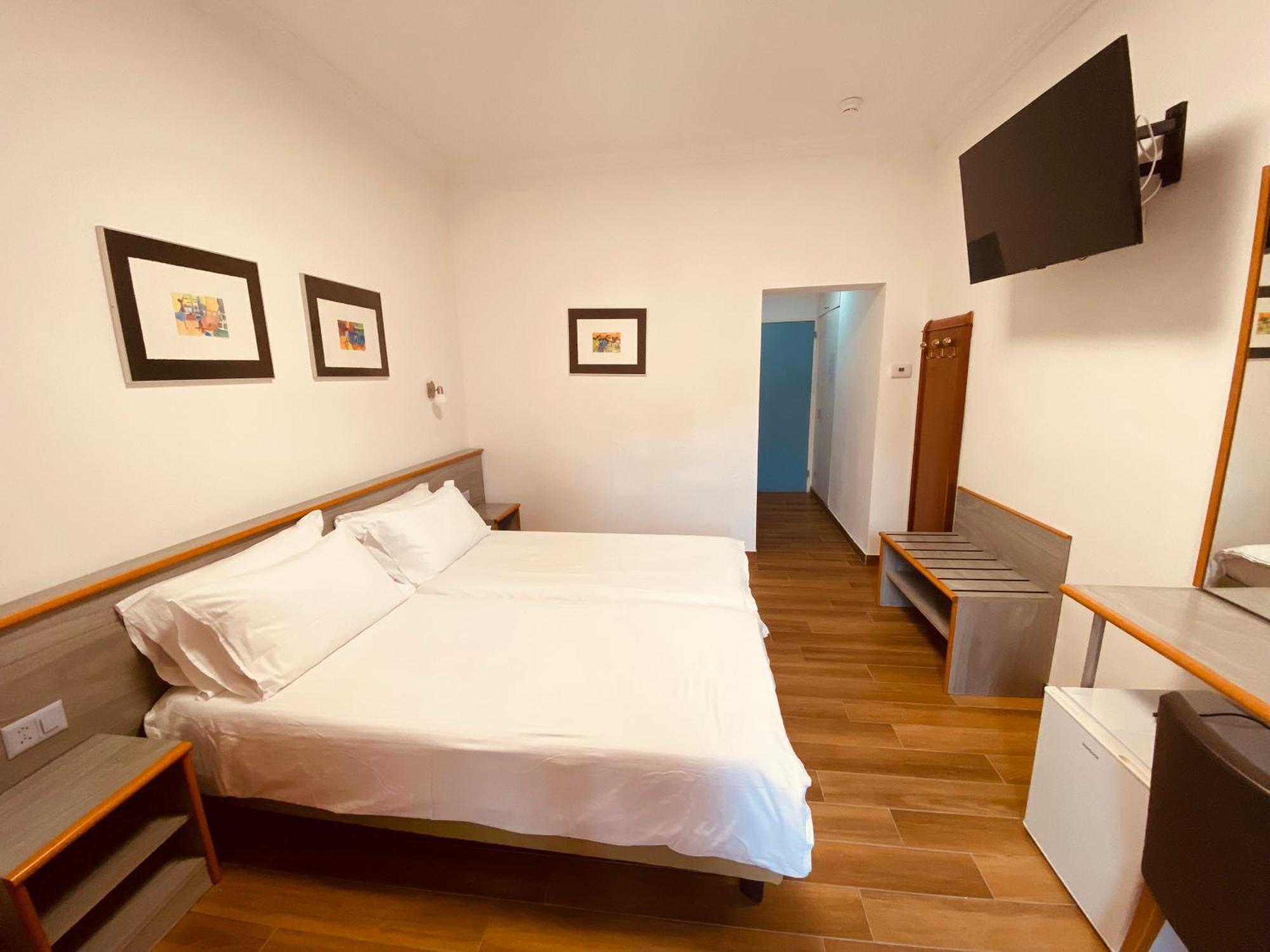 Hotel Garni Montaldi Muralto Luaran gambar